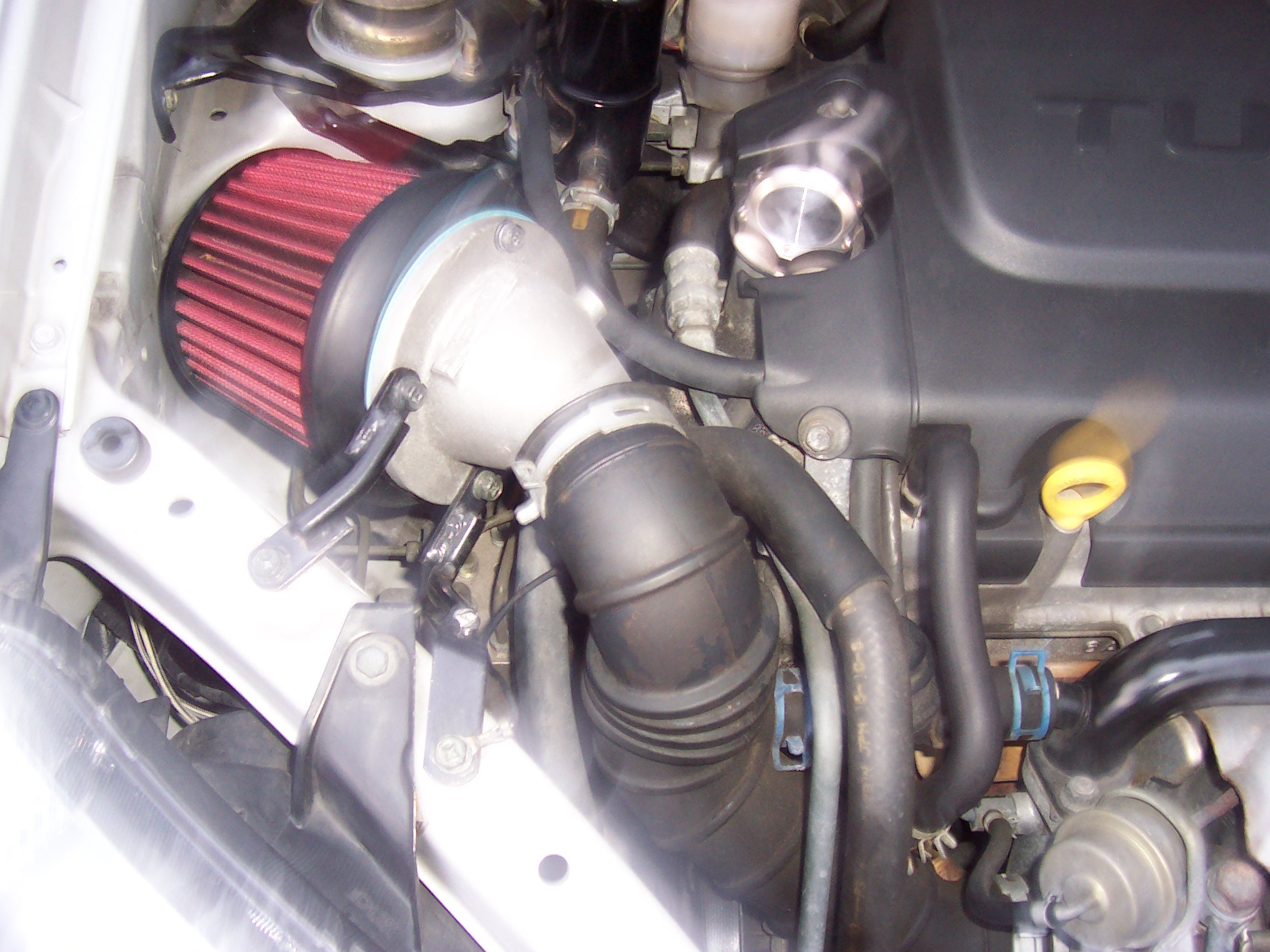 Apexi Induction Kit and Alloy Oil Cap YRV TURBO Daihatsu Drivers Club UK